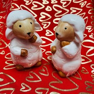 SHEEP Salt & Pepper Shakers.